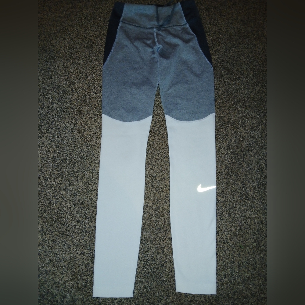 Women's Nike Dri-Fit leggings-XS